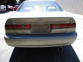 1998 TOYOTA CAMRY LE SILVER 2.2L AT 4 DR Z15967